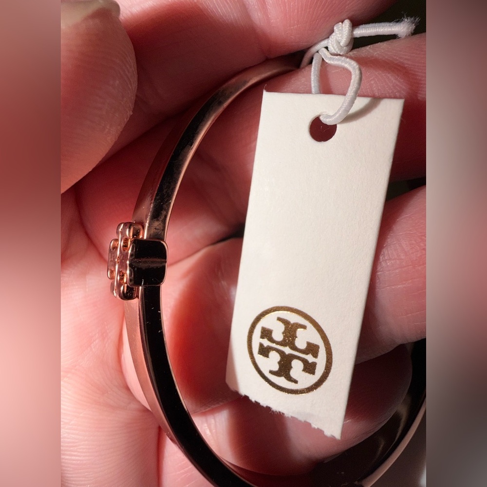 Tory Burch Rose Gold Signature T Logo Bangle Bracelet - Picture 3 of 9